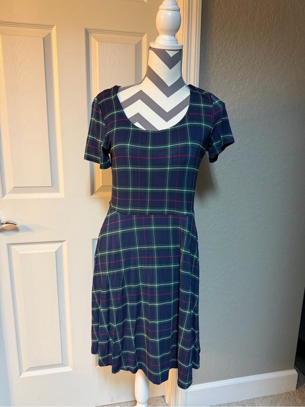 Posh Peanut Navy Plaid Short Sleeve Scoop Dress